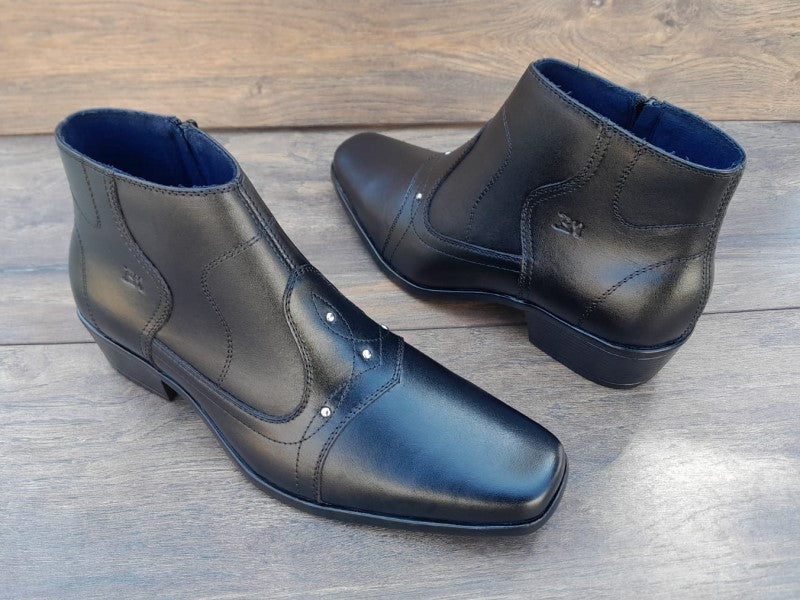 Botín con cierre, color negro pintado a mano en punta dubay, taco aperillado para hombre (ID#B015-NEGRO)