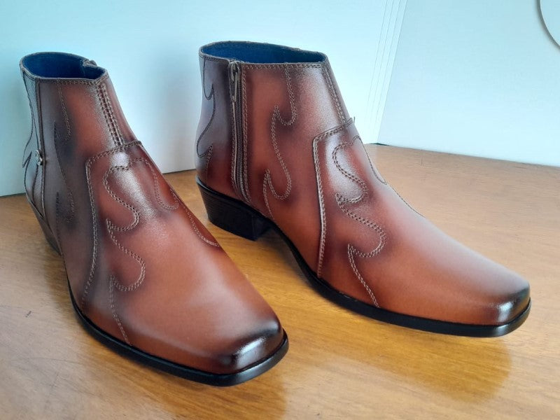 Botín con cierre, color cobre pintado a mano en punta dubay, taco aperillado para hombre (ID#B013-COBRE)
