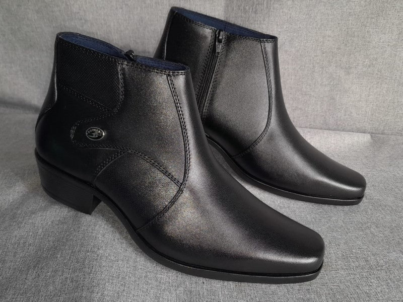 Botín con cierre, color negro pintado a mano en punta dubay, taco aperillado para hombre (ID#B090-NEGRO)