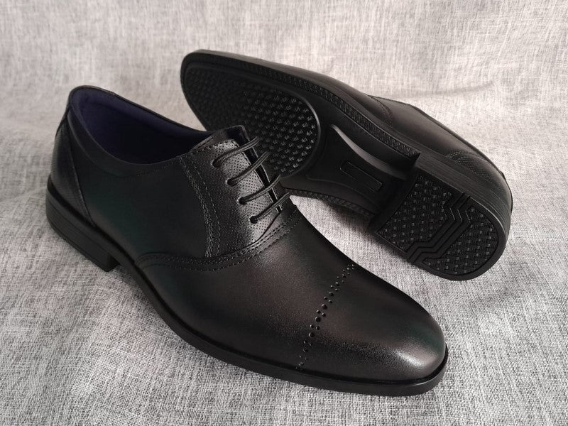 Zapatos Oxford de punta americana para hombre en color negro, pintados a mano (ID#RK55-NEGRO)