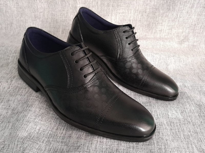 Zapatos Oxford de punta americana para hombre en color negro, pintados a mano (ID#RK65-NEGRO)