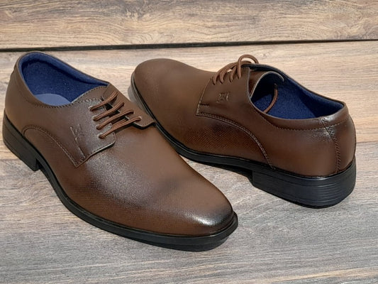 Zapatos Derby de punta americana para hombre en color marrón, pintados a mano (ID#RK56-MARRON)