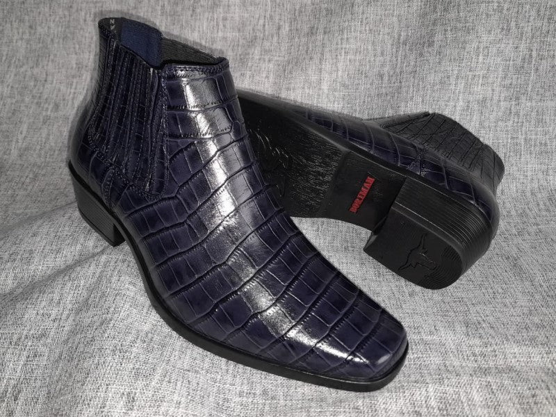 Botín Chelsea, color azul croco en punta dubay, taco aperillado para hombre (ID#B077-AZUL/CROCO)